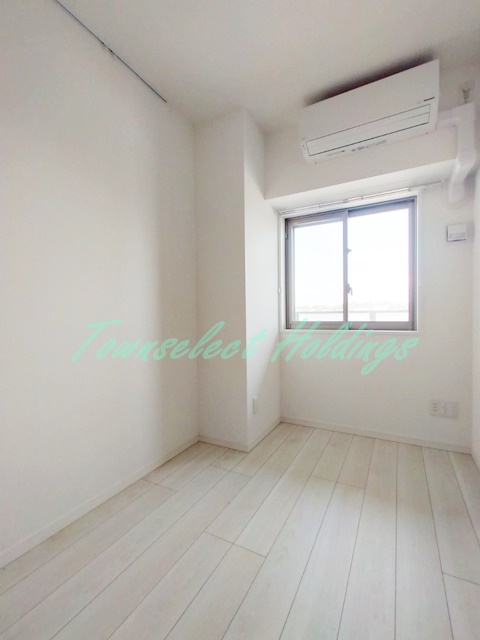 その他部屋・スペース　広くて明るい寝室