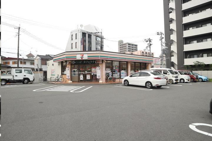 コンビニ　セブンイレブン宮崎清水2丁目店（コンビニ）まで486m