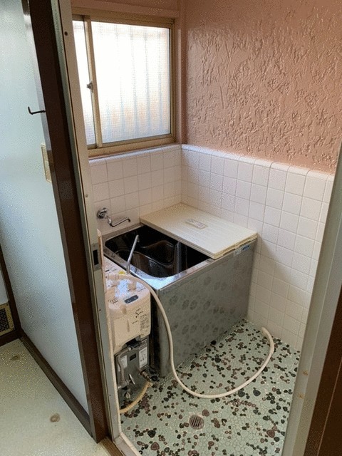 バス・シャワールーム