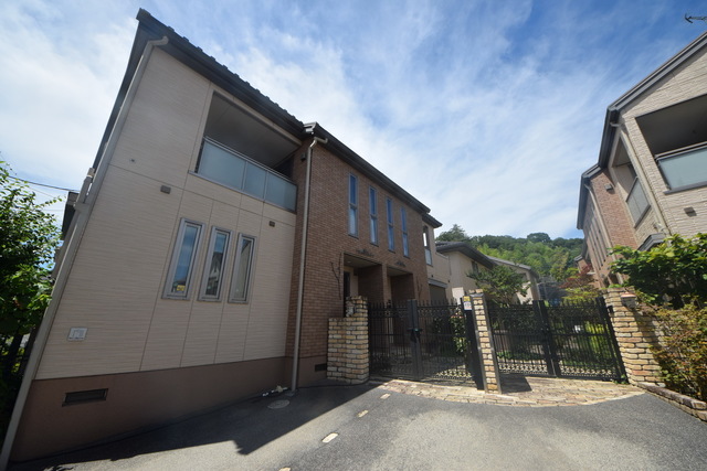 建物外観　～理想の住まいがここに～