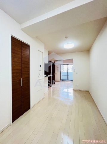 居室・リビング　※同物件　別間取り　参考写真