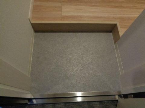 玄関　玄関（イメージ）