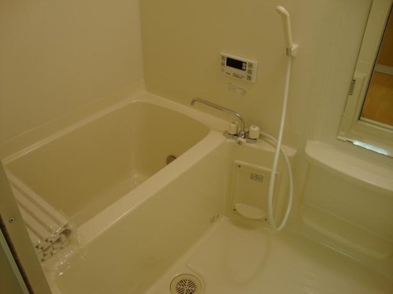 バス・シャワールーム　図面と現状に相違がある場合には現状を優先