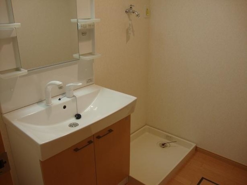 洗面設備　図面と現状に相違がある場合には現状を優先