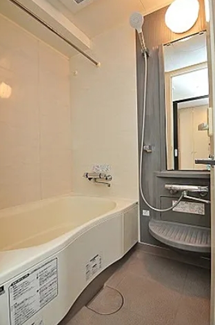 バス・シャワールーム　※こちらのお写真は他部屋になり参考写真です