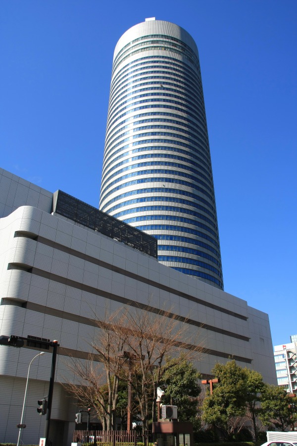 ショッピングセンター　新横浜プリンスペペ（ショッピングセンター）まで441m