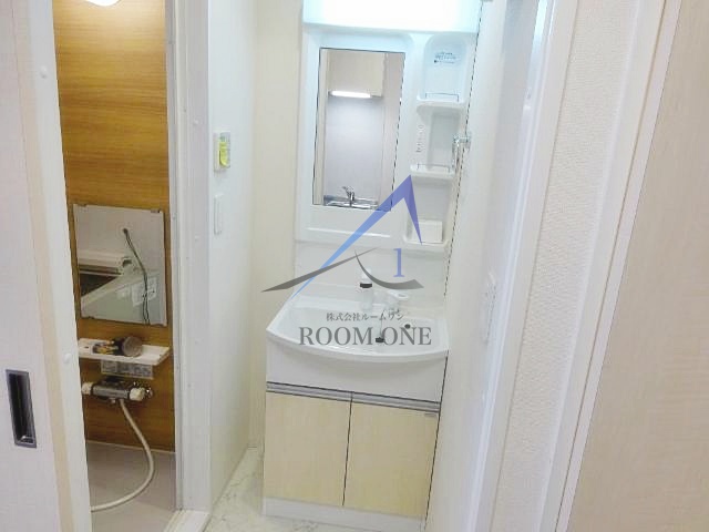 洗面設備　洗面台です。