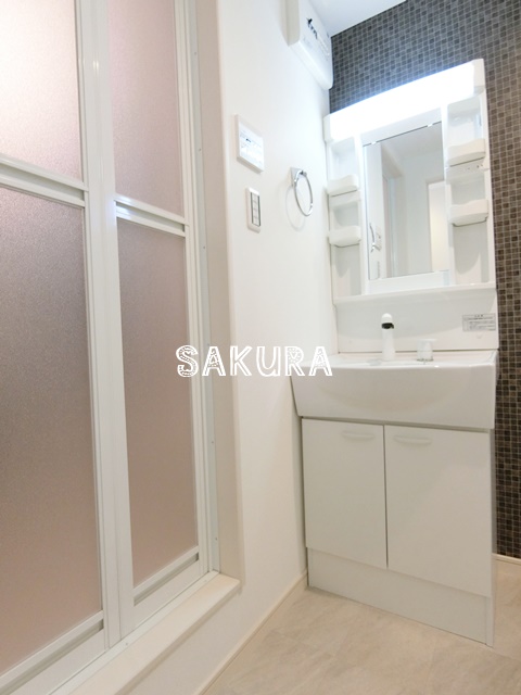 洗面設備　忙しい朝には欠かせない洗面所です♪