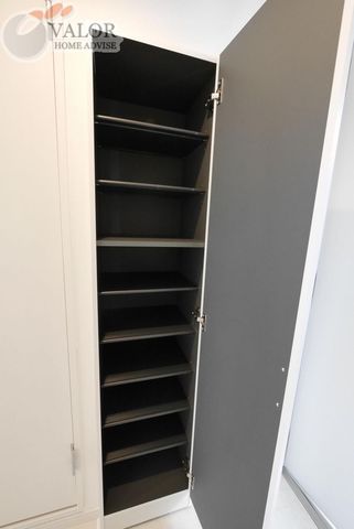 収納　バルコニー