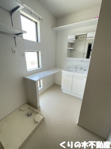 洗面設備　同タイプのお部屋です（現況を優先します）