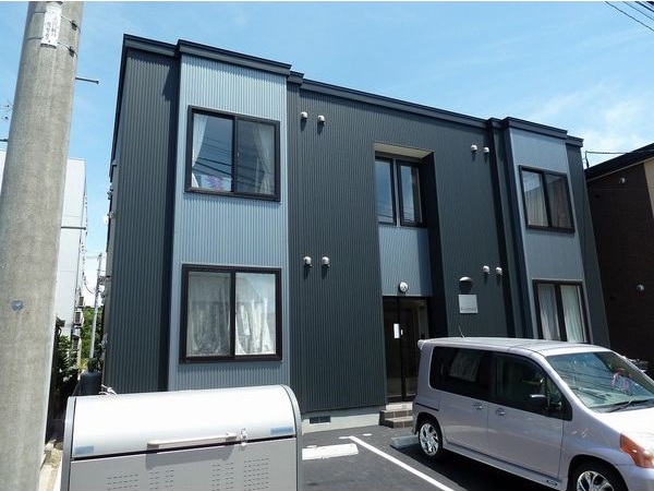 建物外観　☆物件名【カイザー】とお伝え下さい！