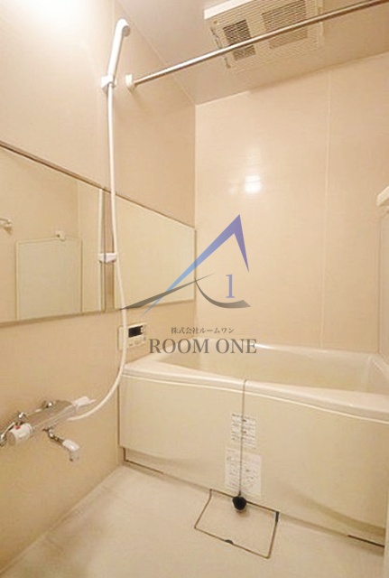 バス・シャワールーム　お風呂です。