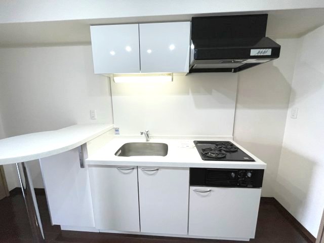 キッチン　(参考)同マンション他部屋の写真