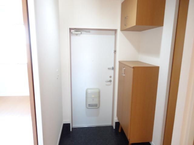 玄関　玄関（イメージ）