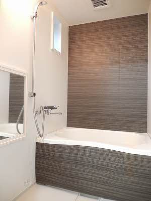 バス・シャワールーム　浴室