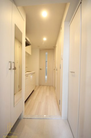 玄関　エスリード大阪梅田リュクス