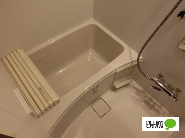 バス・シャワールーム　バスルーム