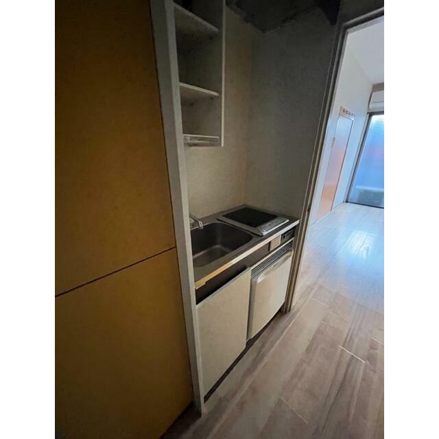 キッチン　ＩＨ・ミニ冷蔵庫