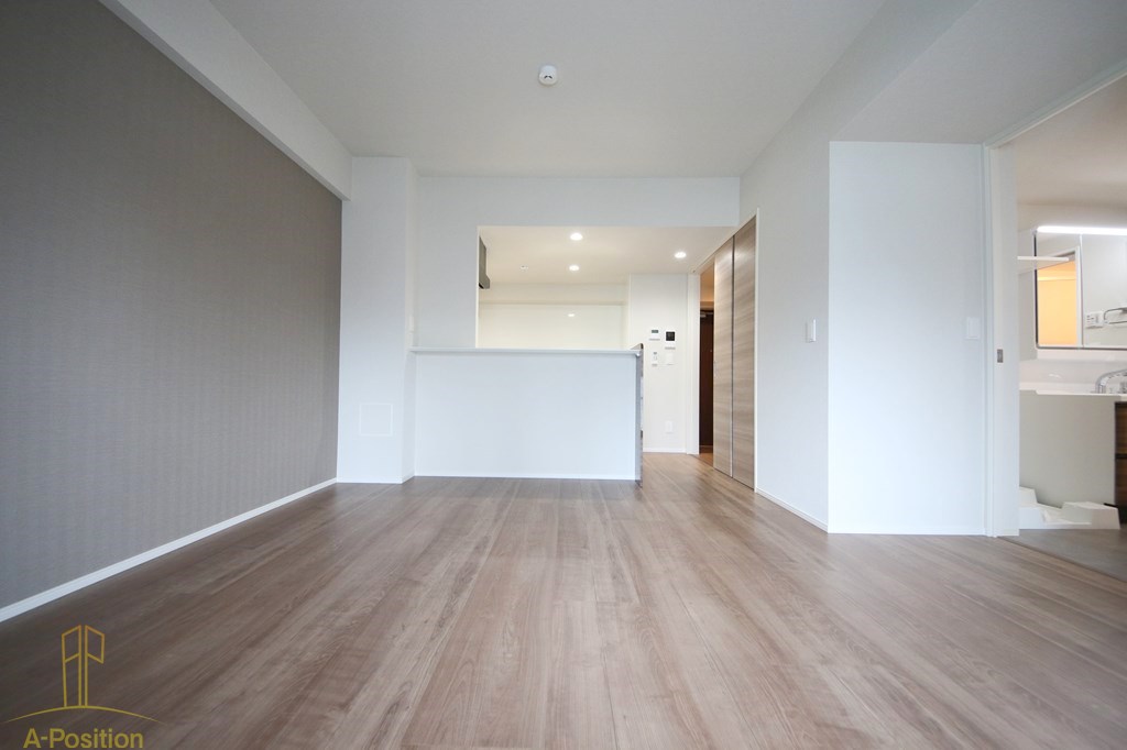 居室・リビング　village土佐堀