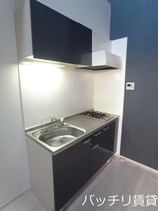 キッチン　画像は別号室タイプの為、現状を優先いたします