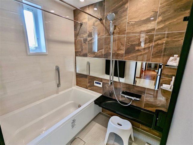 バス・シャワールーム　※家具はございません