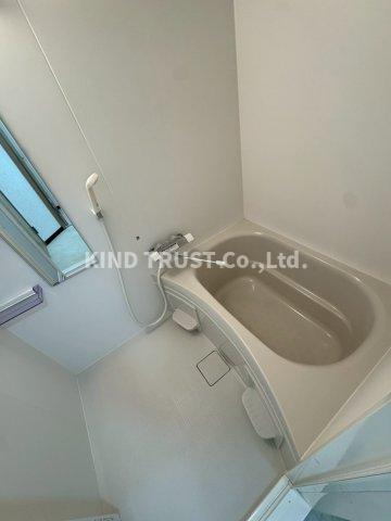 バス・シャワールーム　お風呂です