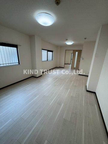 居室・リビング　ゆったりとした居間です