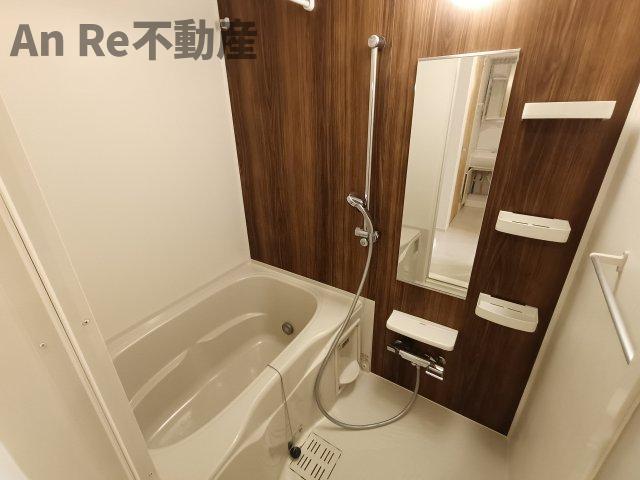 バス・シャワールーム　別部屋イメージ写真