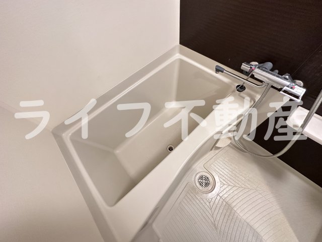 バス・シャワールーム　日々の疲れを癒すお風呂付です