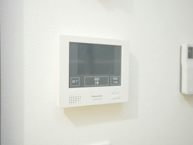 セキュリティ　モニター付きインターホンです♪