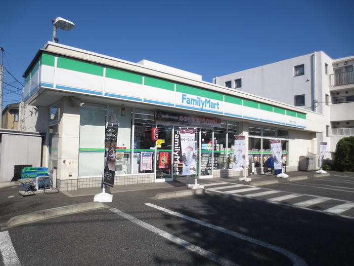 コンビニ　ファミリーマート（コンビニ）まで279m
