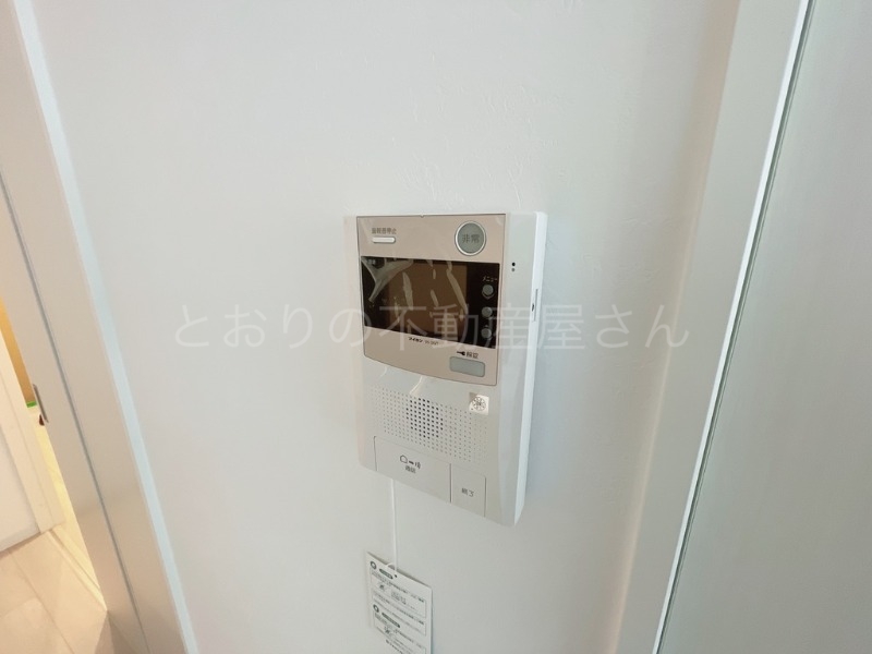 セキュリティ　モニター付きインターホン