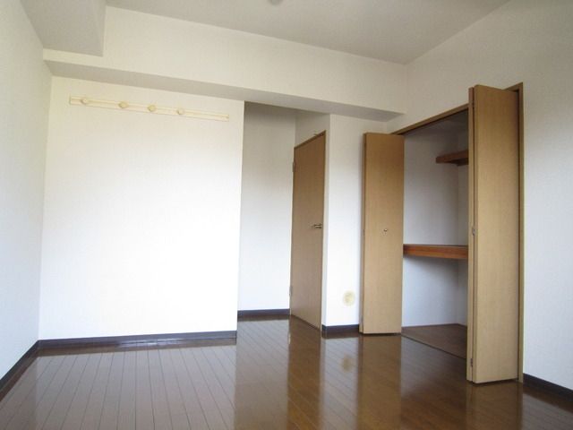 その他部屋・スペース　洋室8帖