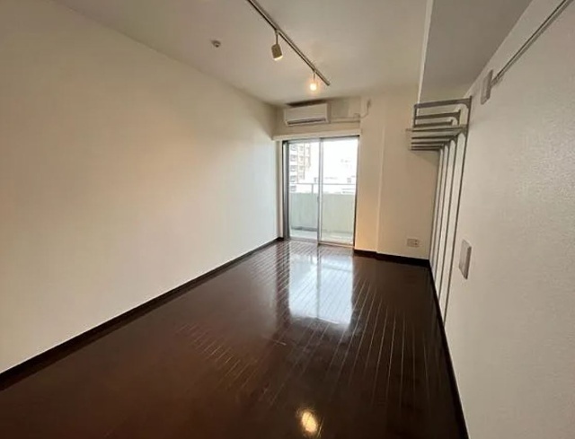 居室・リビング　※別部屋参考写真