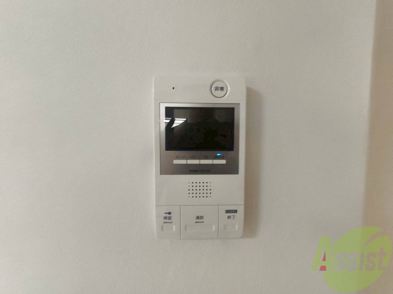 セキュリティ　ＴＶモニター付インターホンです。来客者の顔が見えるので安心！