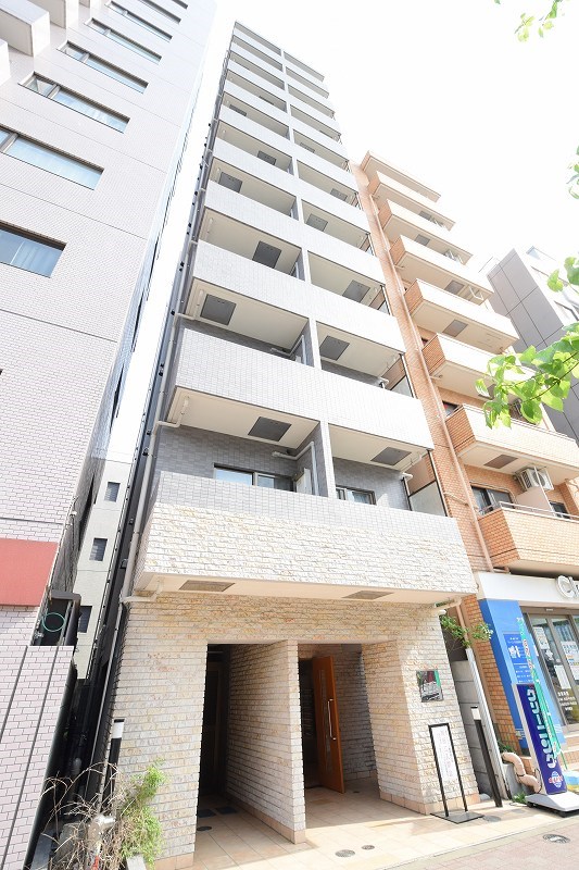 建物外観　「白金台」駅、徒歩１分