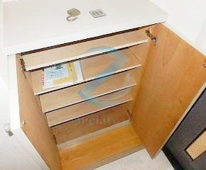 玄関　収納