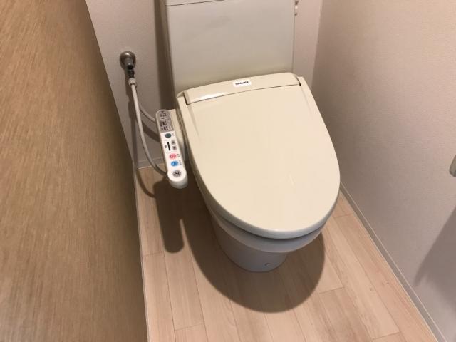 トイレ　シャワー付トイレ