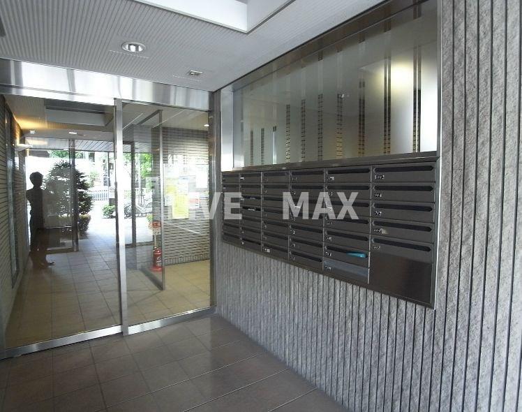 ロビー　内見予約受け付け中！リブマックスなら仲介手数料半月分+消費税