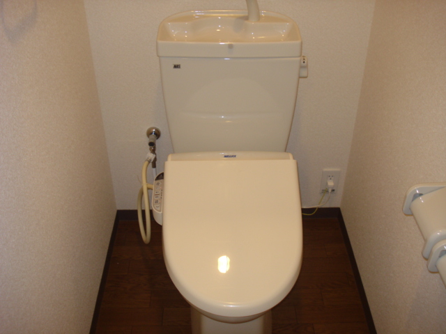 トイレ　シャワー付トイレ（イメージ）