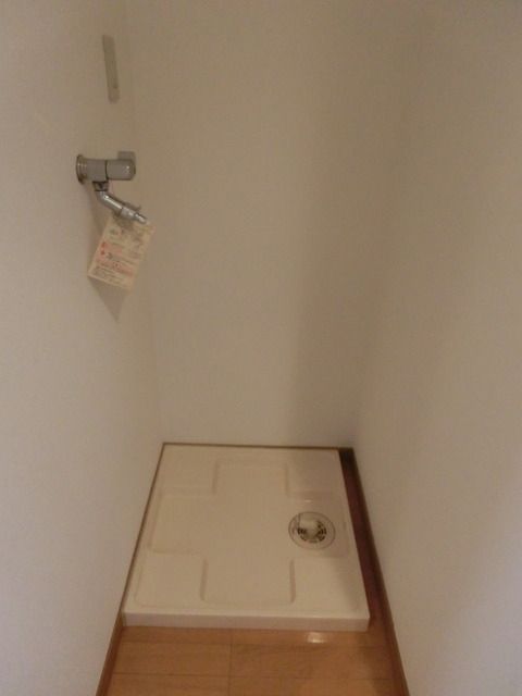 洗面設備　★洗濯機置場★