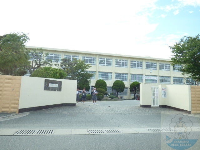 中学校　福岡市立多々良中学校（中学校）まで350m