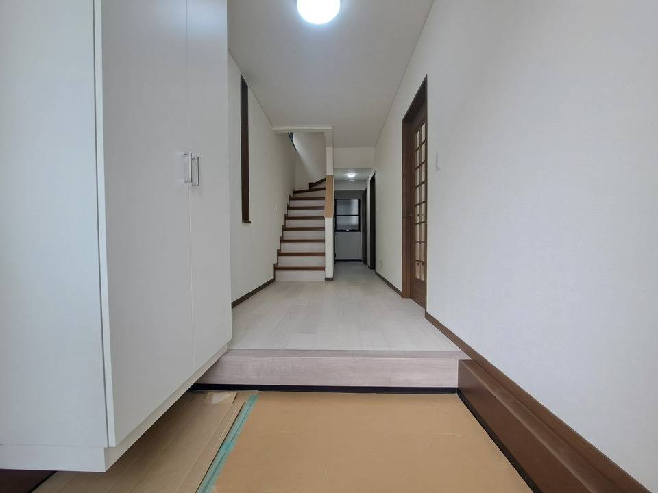 玄関　玄関