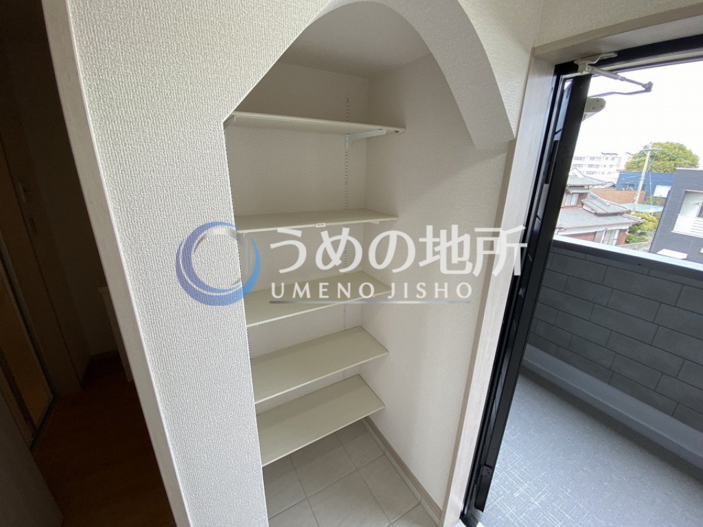 その他　靴箱