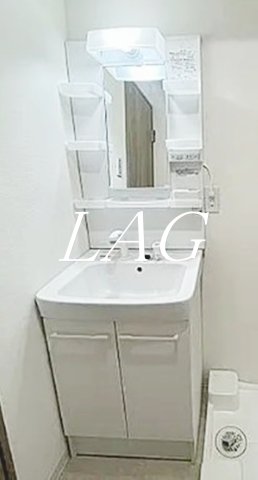 洗面設備　独立洗面台です。