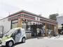 コンビニ　セブンイレブン 向日梅ノ木店（コンビニ）まで974m