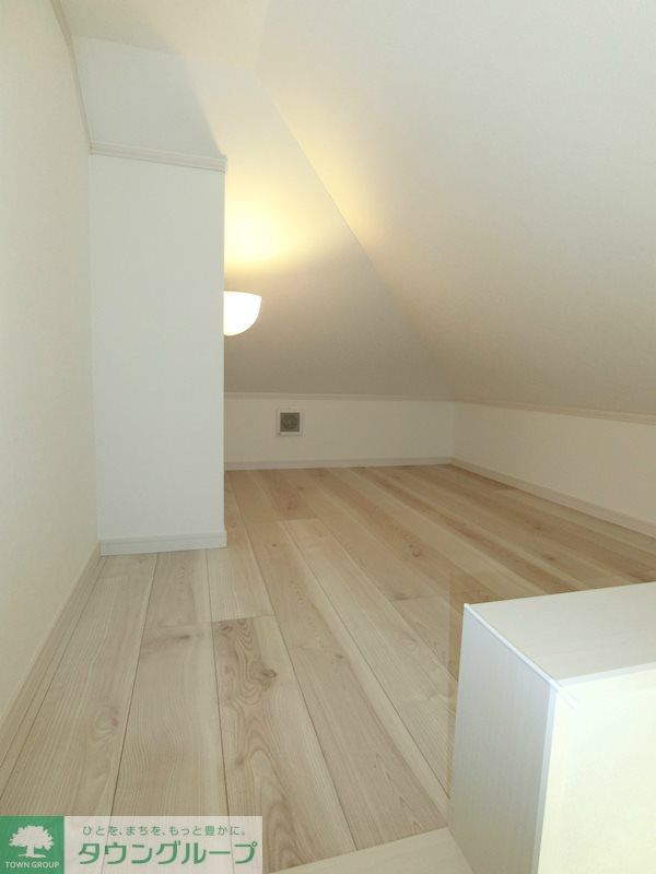 その他部屋・スペース　大型ロフトは寝室にできるほどの広さがあります！
