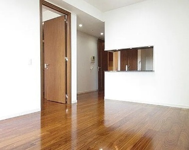 居室・リビング　同マンション内別部屋参照