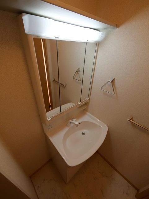 洗面設備　★お部屋探しは株式会社タウンハウジング東京まで★