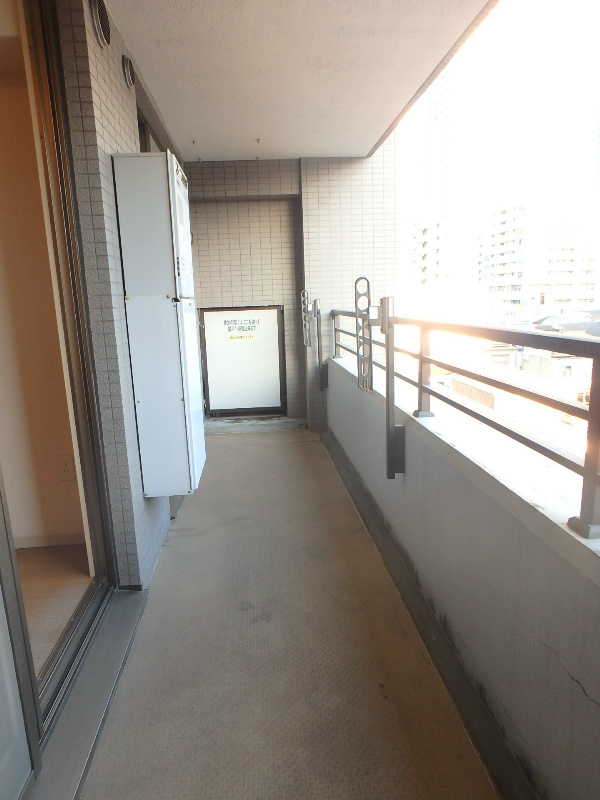 バルコニー　参考（同タイプ別部屋の写真です）